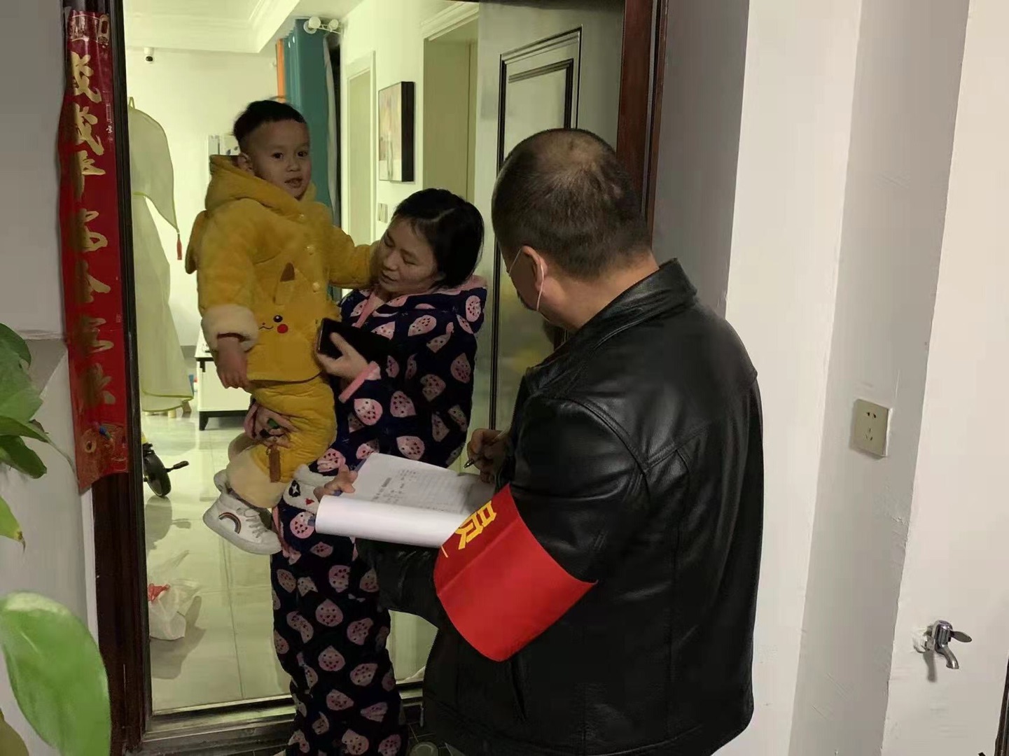 全力以赴，彰顯國(guó)企擔(dān)當(dāng)3